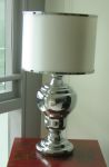 STEEL TABLE LAMP<br /> COLOR WHITE SHADE